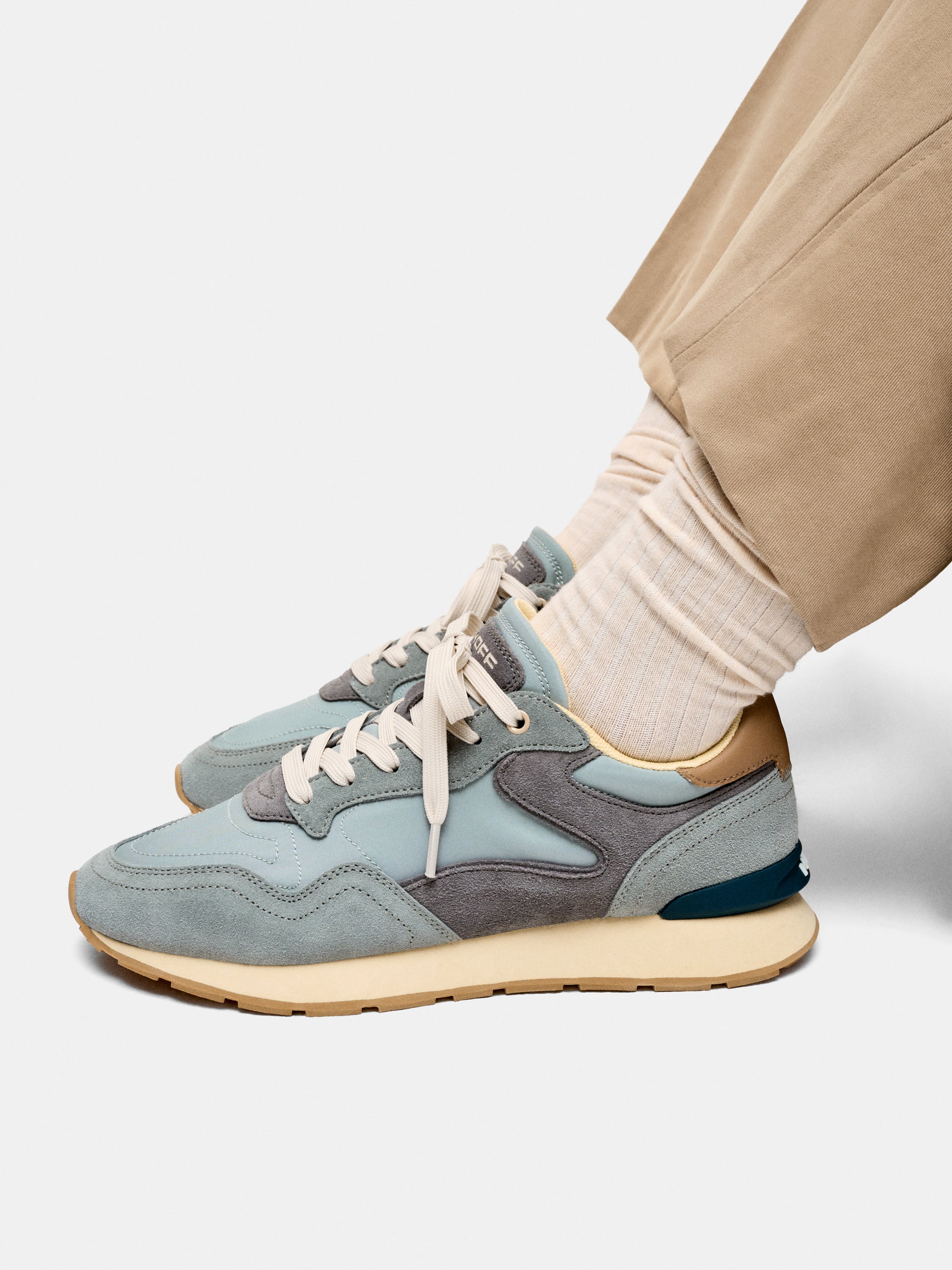 CITY RETRO LIGHT BLUE