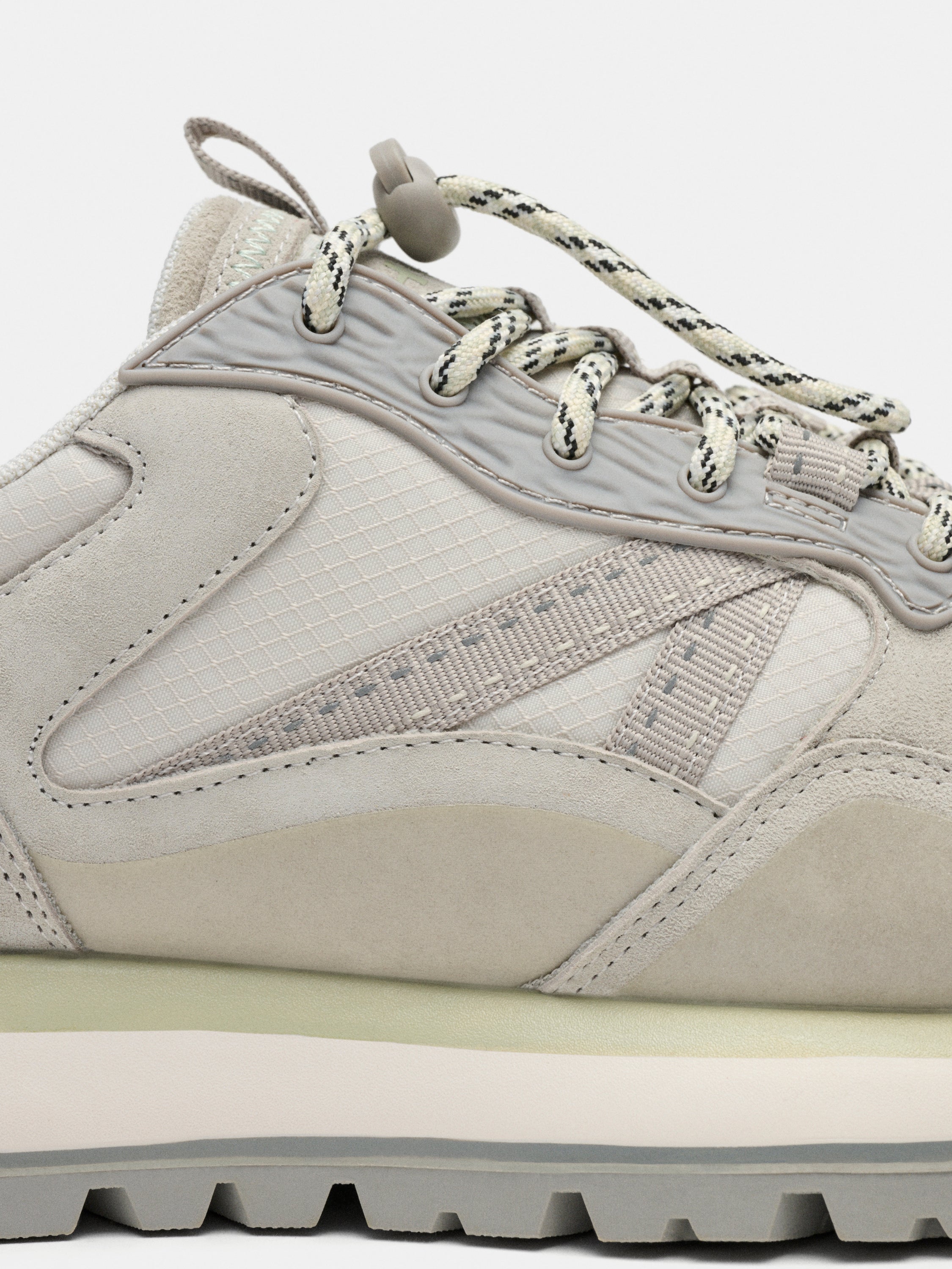 CITY OFF ROAD LIGHT GREY MAN