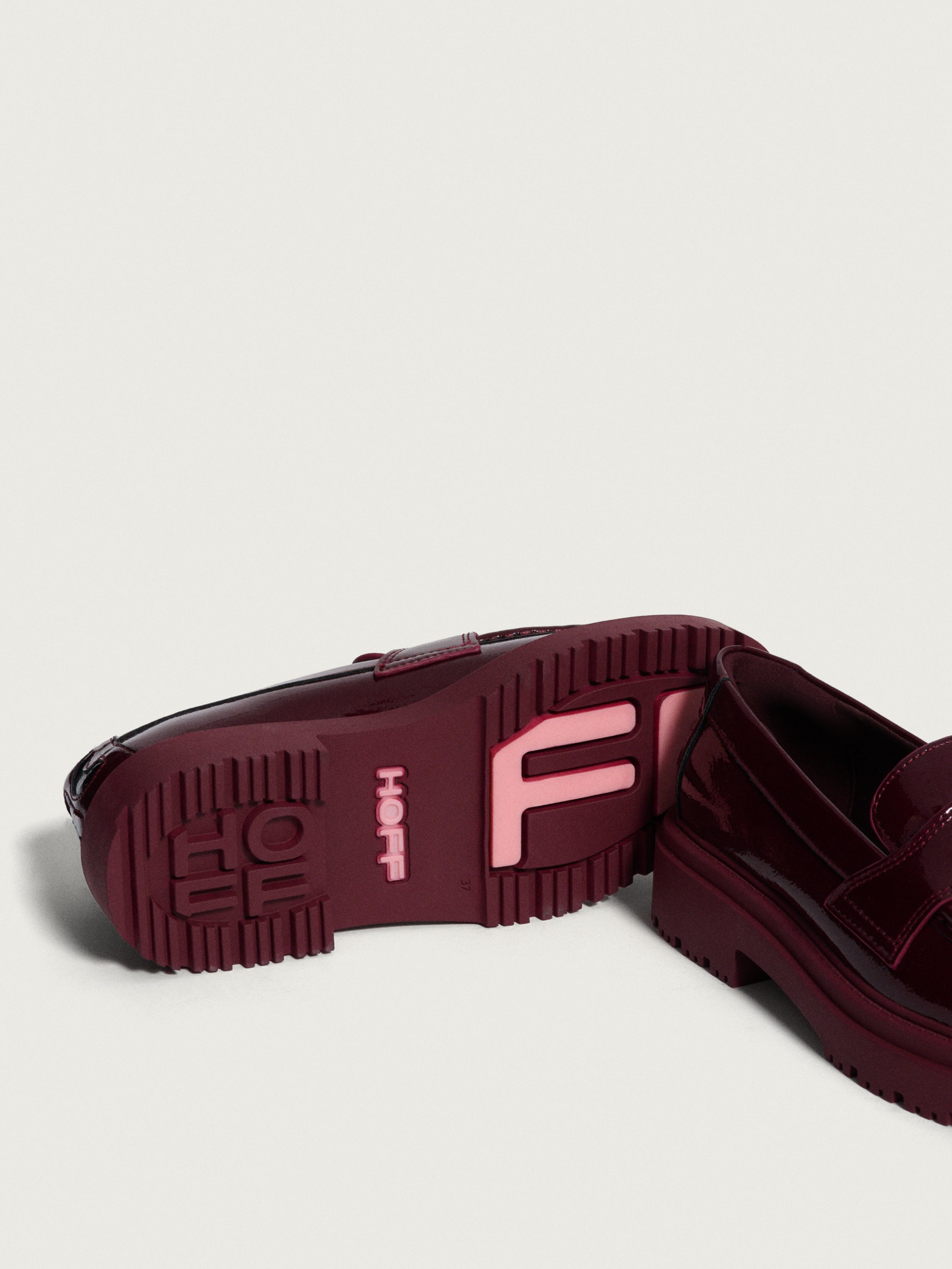 SCHOOL WINE LOAFER