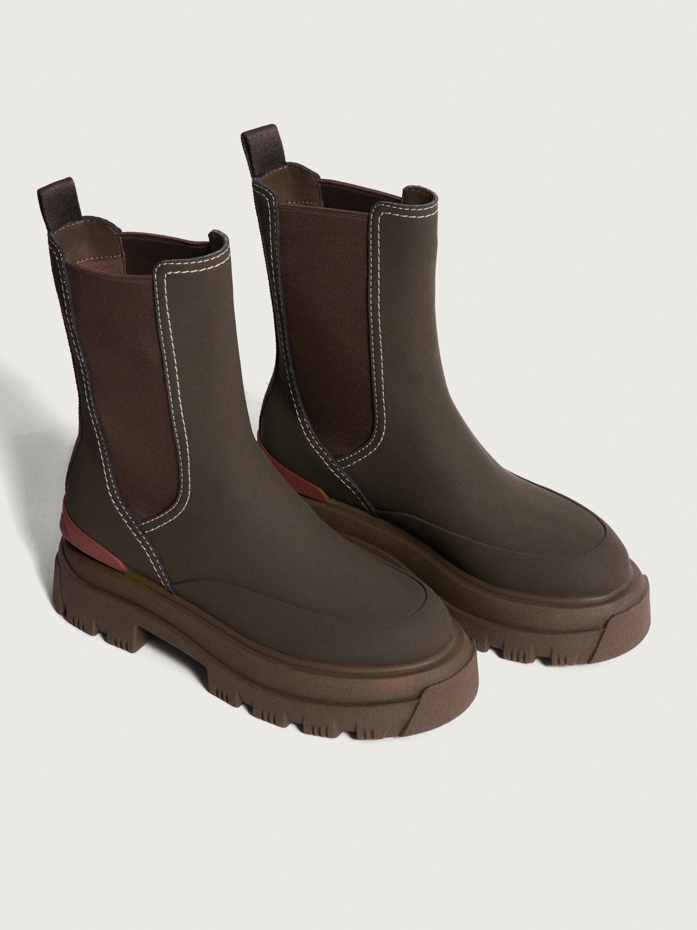 LAKE TAUPE BOOT