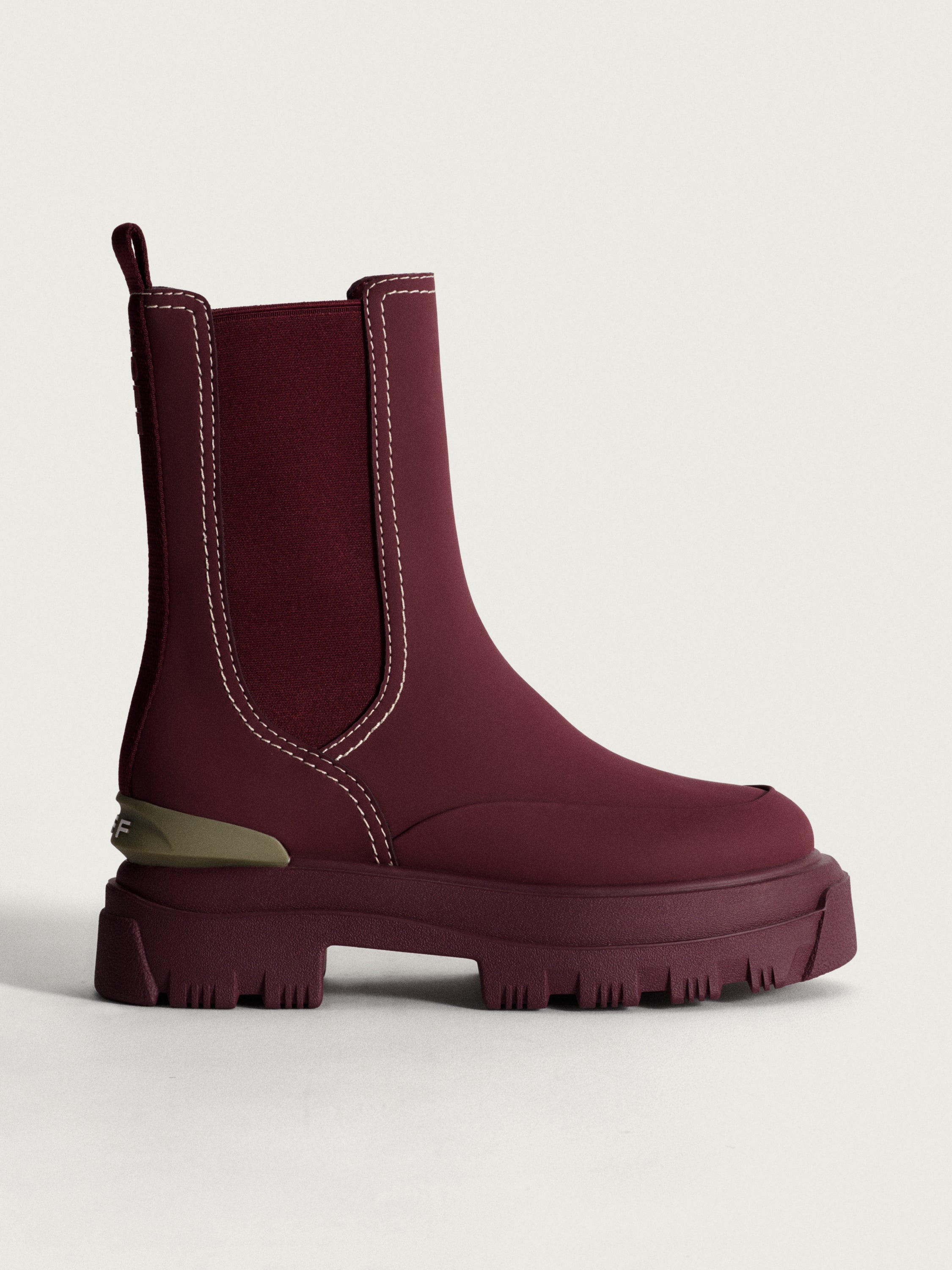 LAKE BORDEAUX STIEFEL