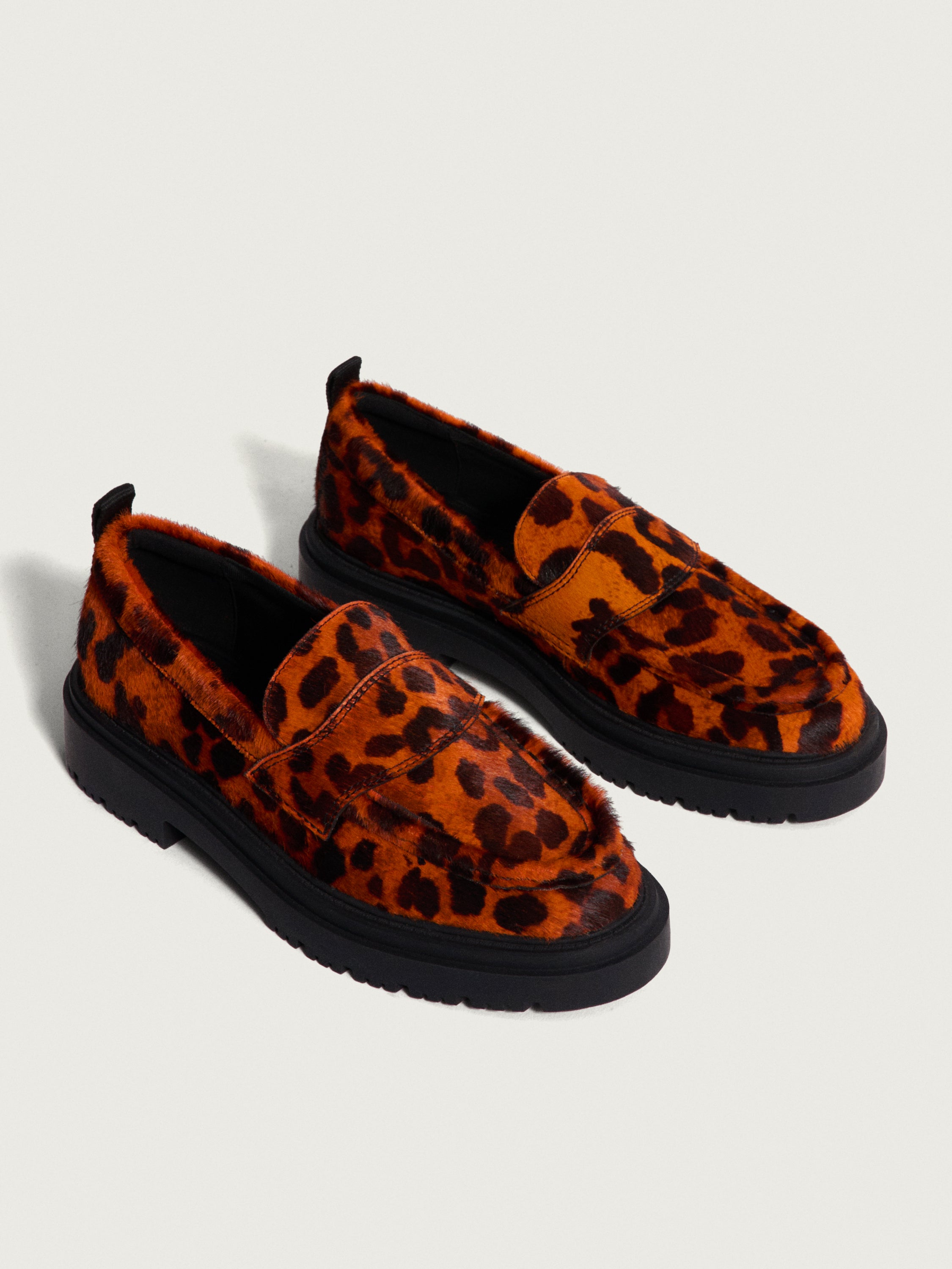 SCHOOL ANIMAL PRINT ORANGE LOAFER