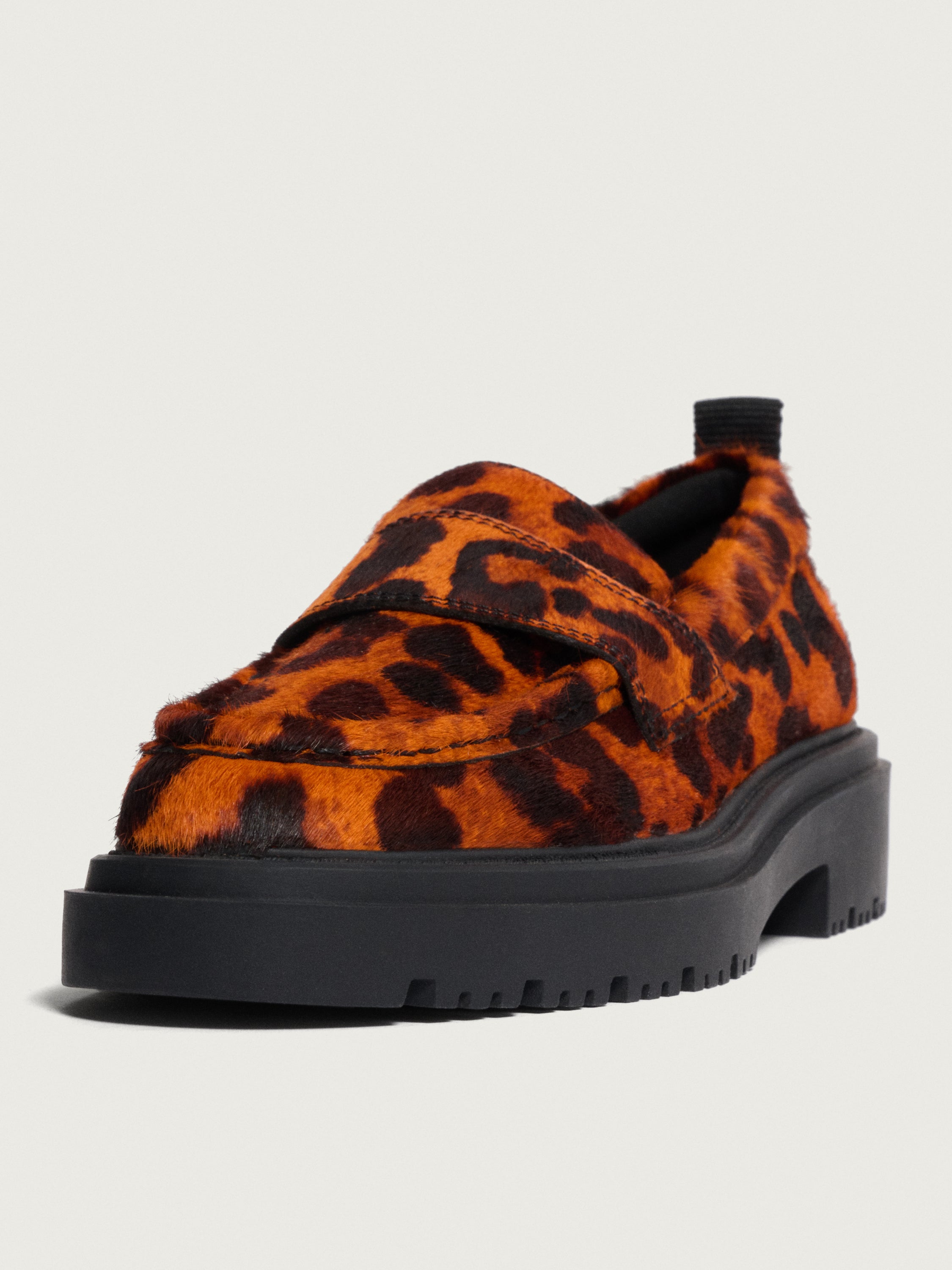 MOCASÍN SCHOOL ANIMAL PRINT NARANJA