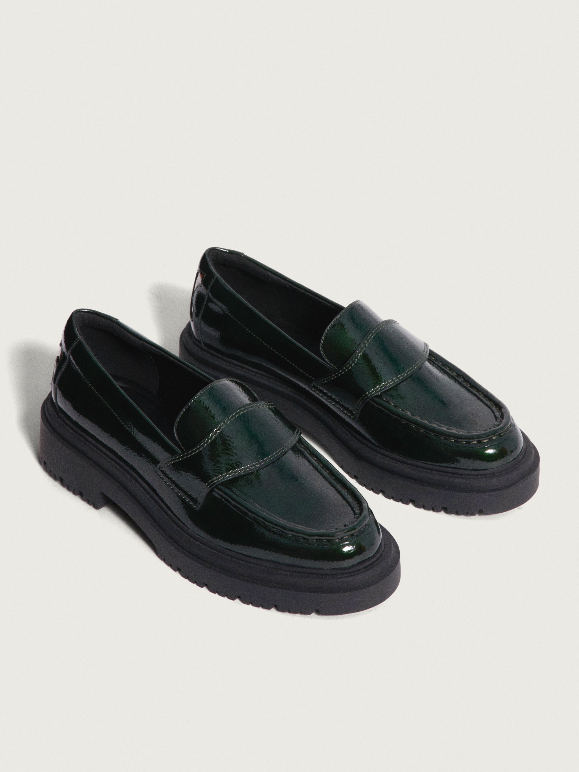 SCHOOL KHAKI LOAFER