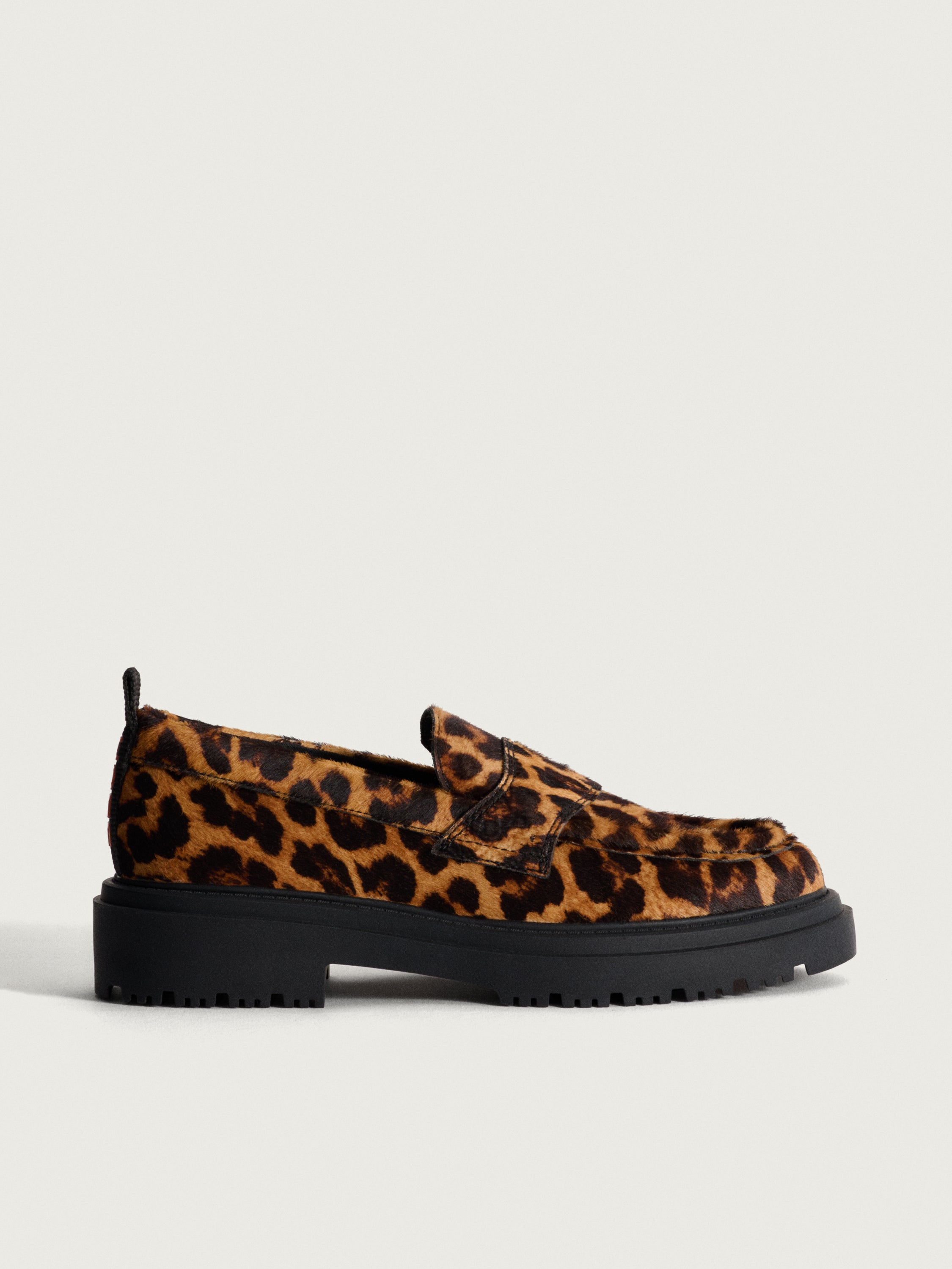 SCHOOL ANIMAL PRINT BROWN LOAFER