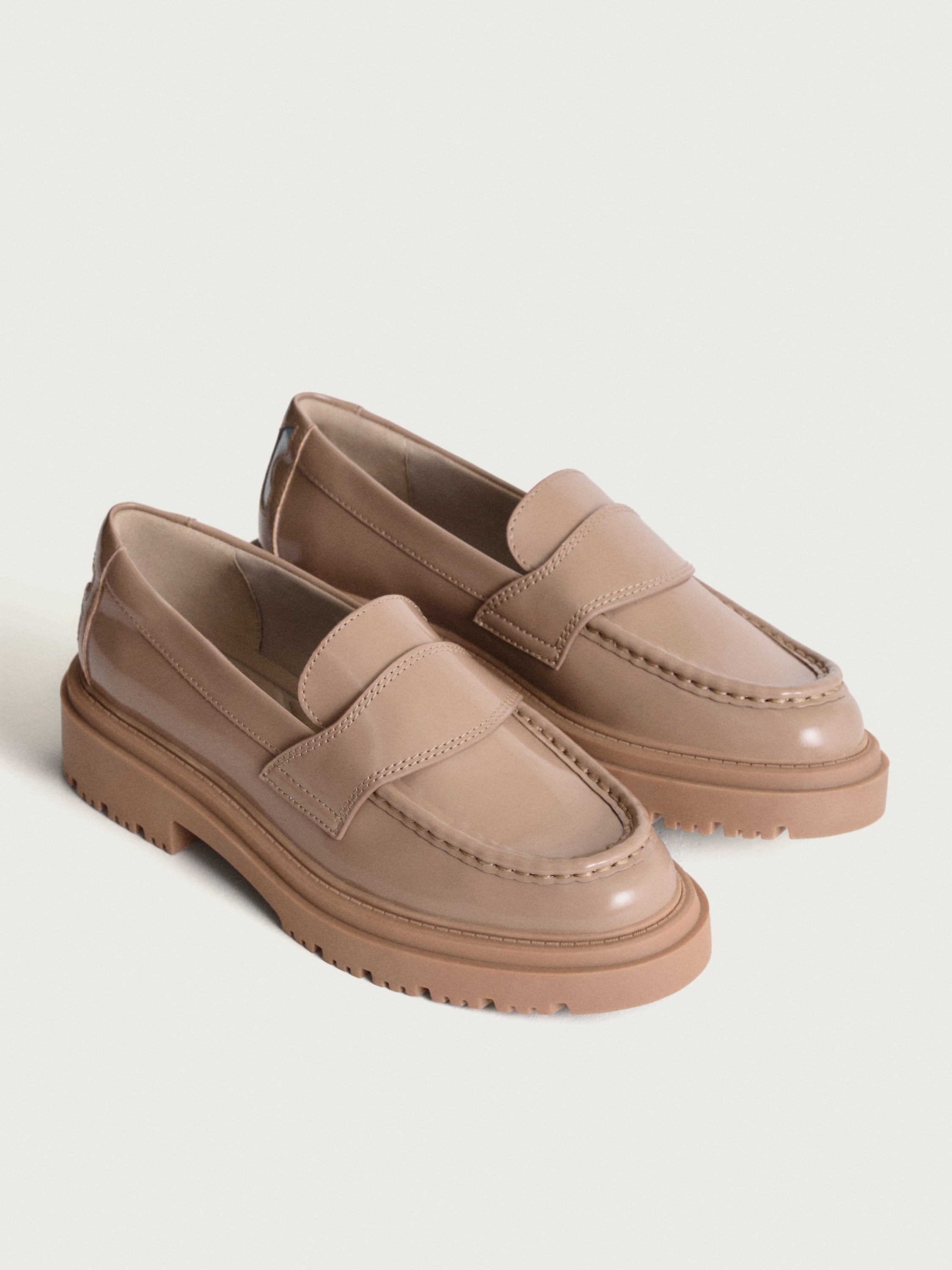 MOCASSIN SCHOOL TAUPE