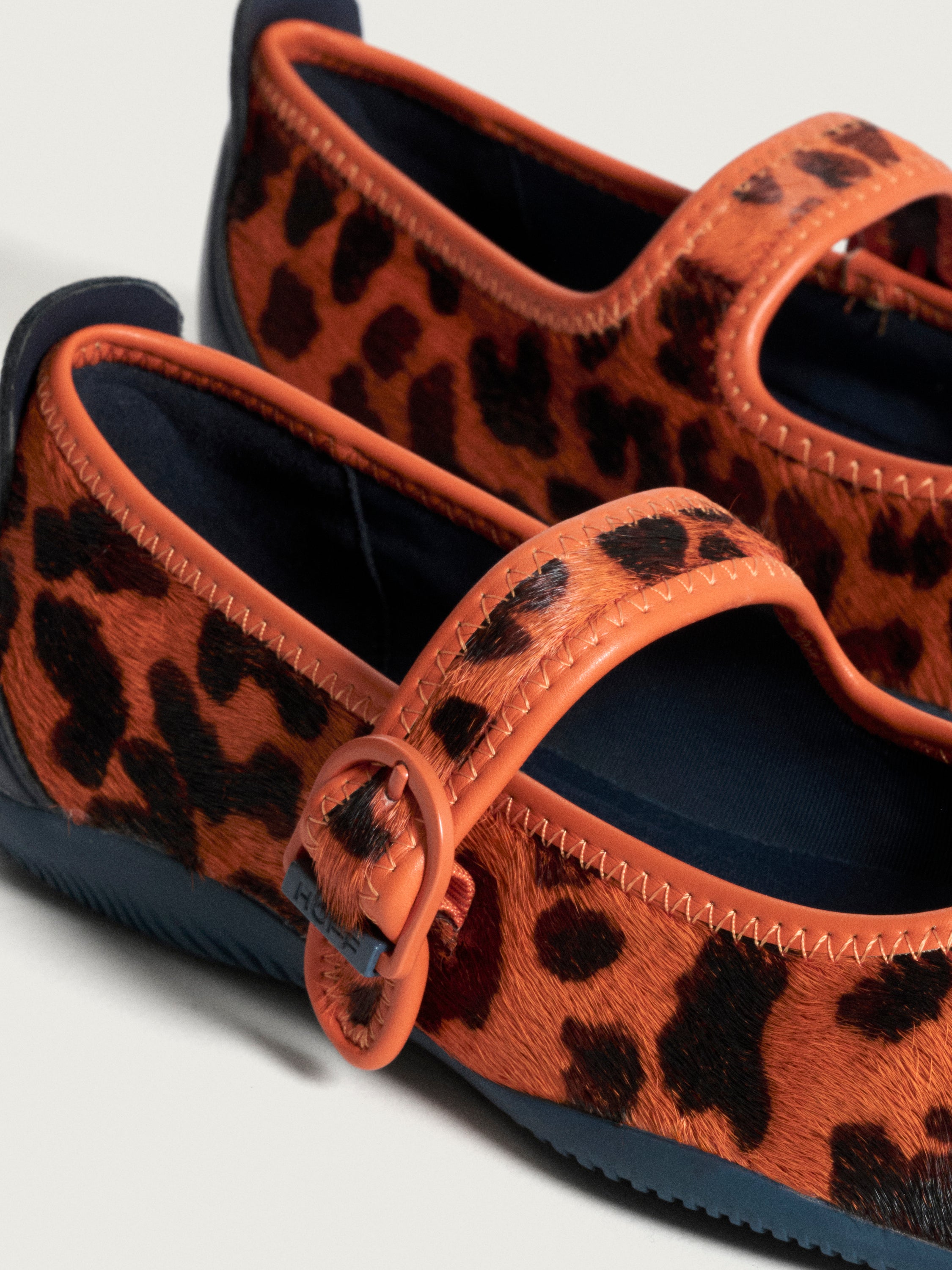 MARY JANE SCALA ANIMAL PRINT ORANGE