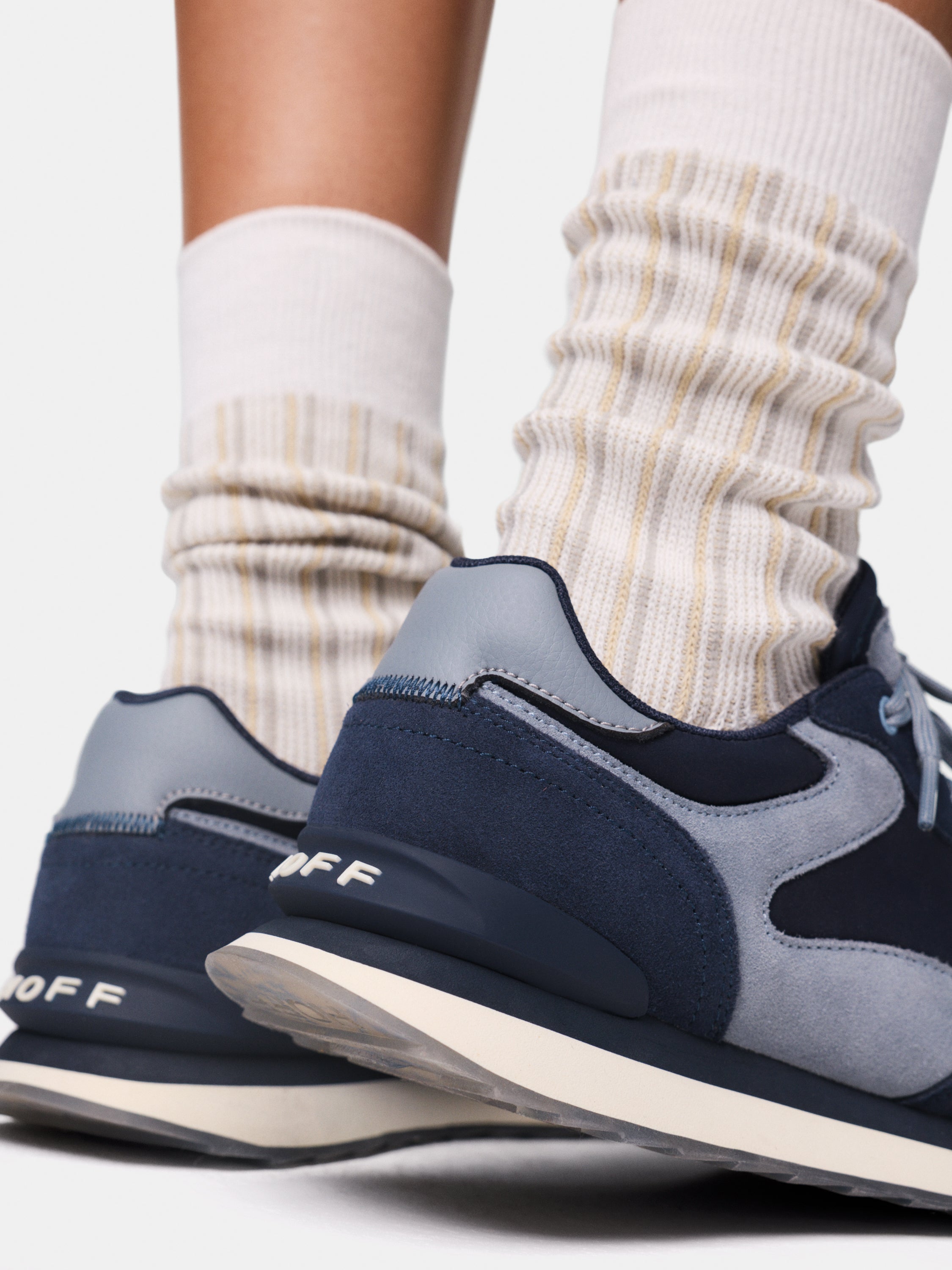 CITY STUTTGART WOMAN