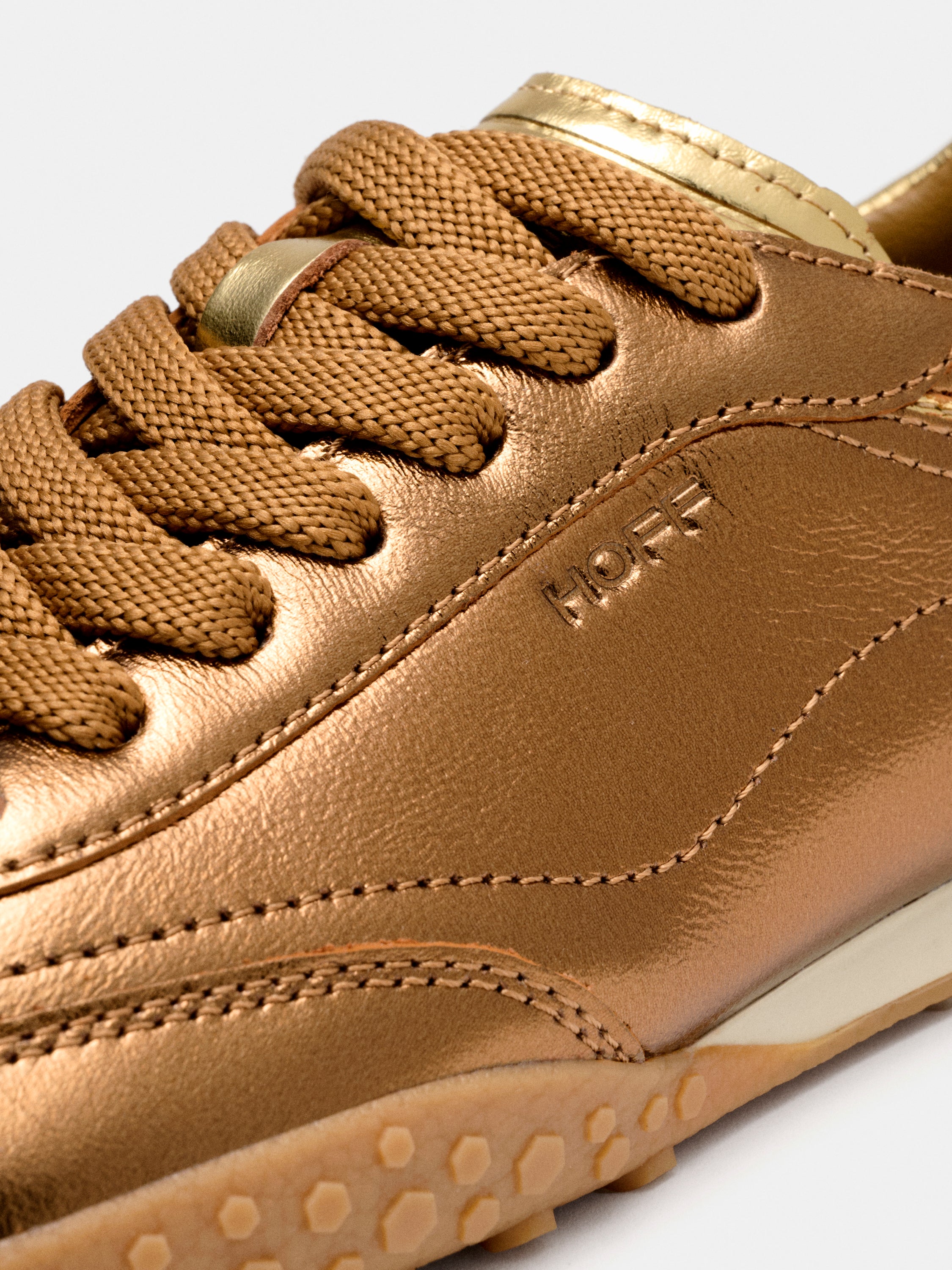 BRIDGE METALLICS GOLD