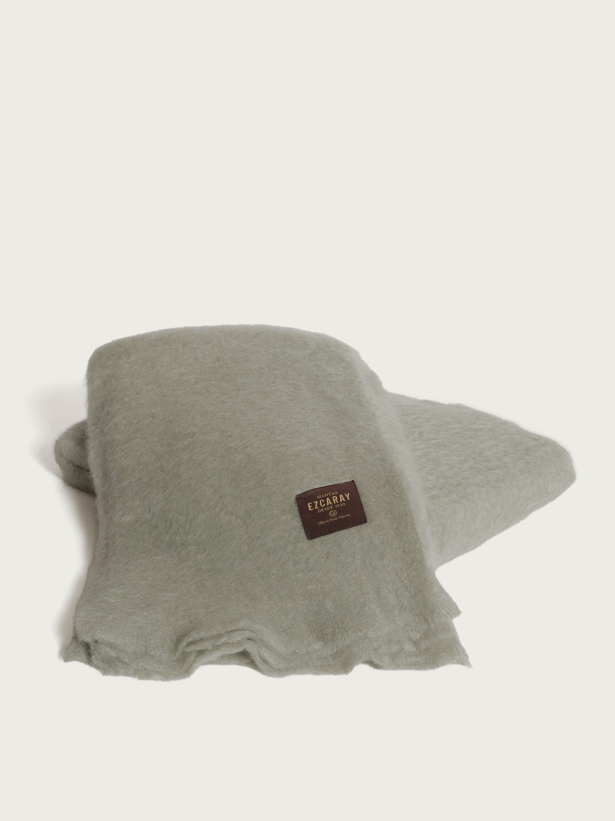 EZCARAY GREEN BLANKET