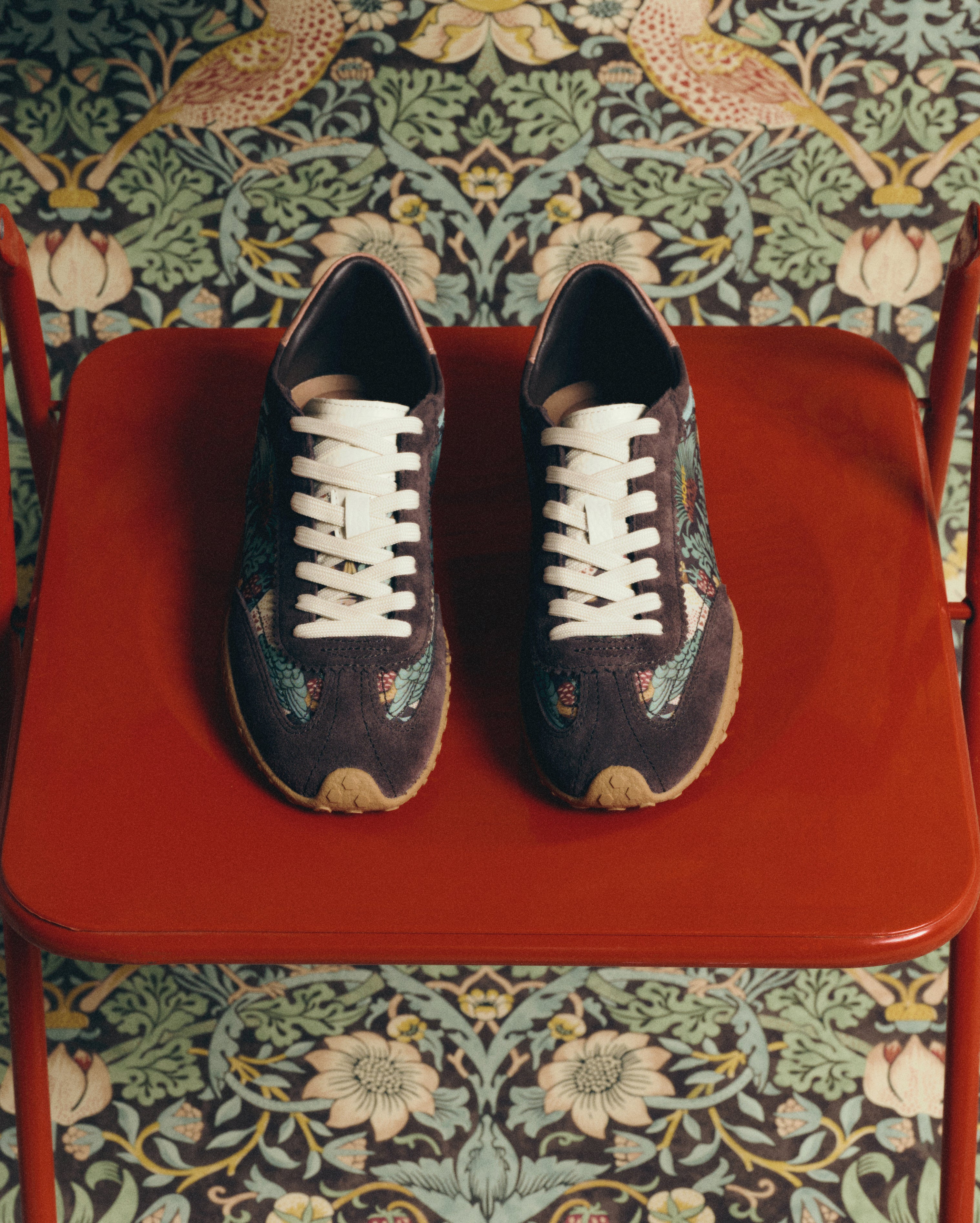 Sneakers para mujer BRIDGE MORRIS CHERRY by HOFF