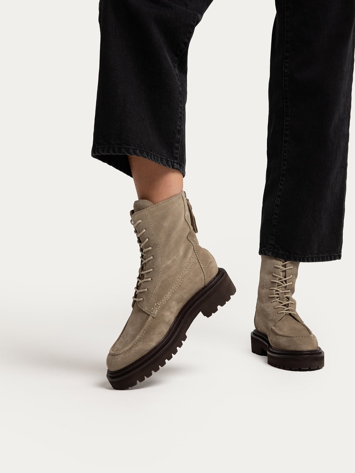 KHAKI SUEDE DESERT LACE-UP BOOT